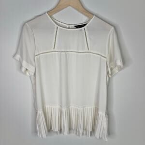 Banana Republic Pleated Short Sleeve Cream Shirt Medium